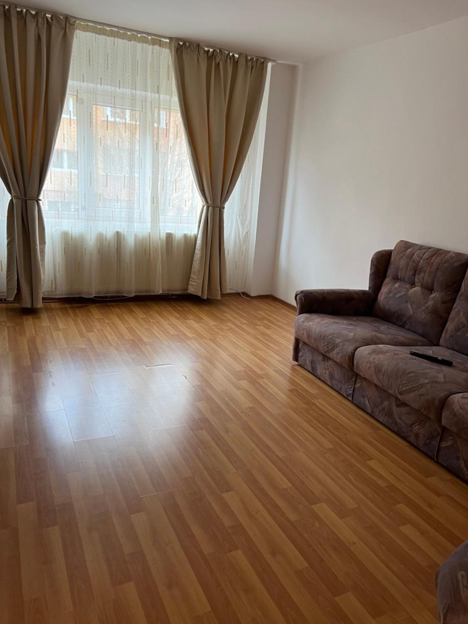Quiet Area Brasov Apartment Ngoại thất bức ảnh