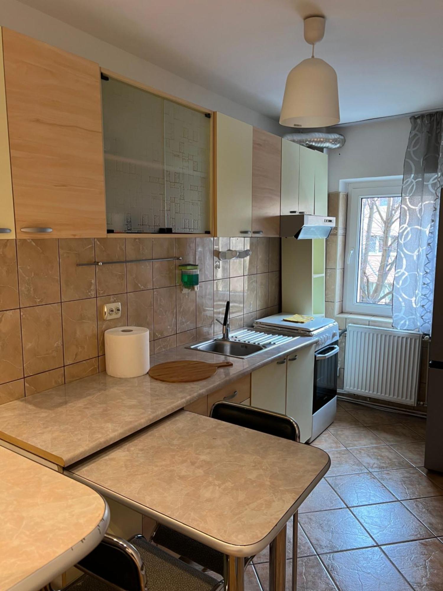 Quiet Area Brasov Apartment Ngoại thất bức ảnh